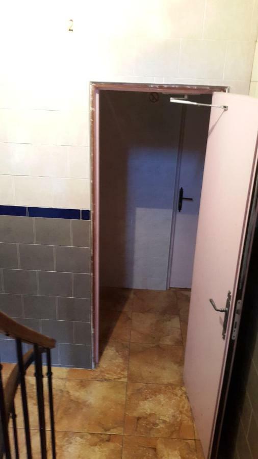 Hotel Cyrano Voltaire Paris Luaran gambar